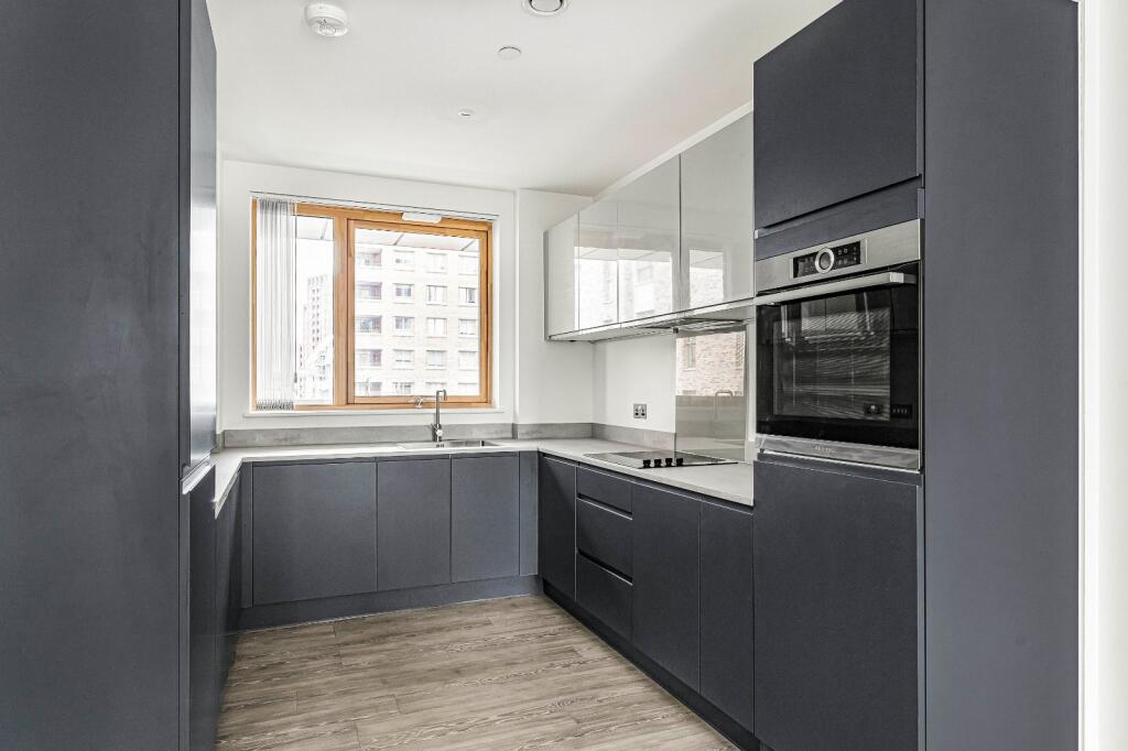 Apartment in London - View 4