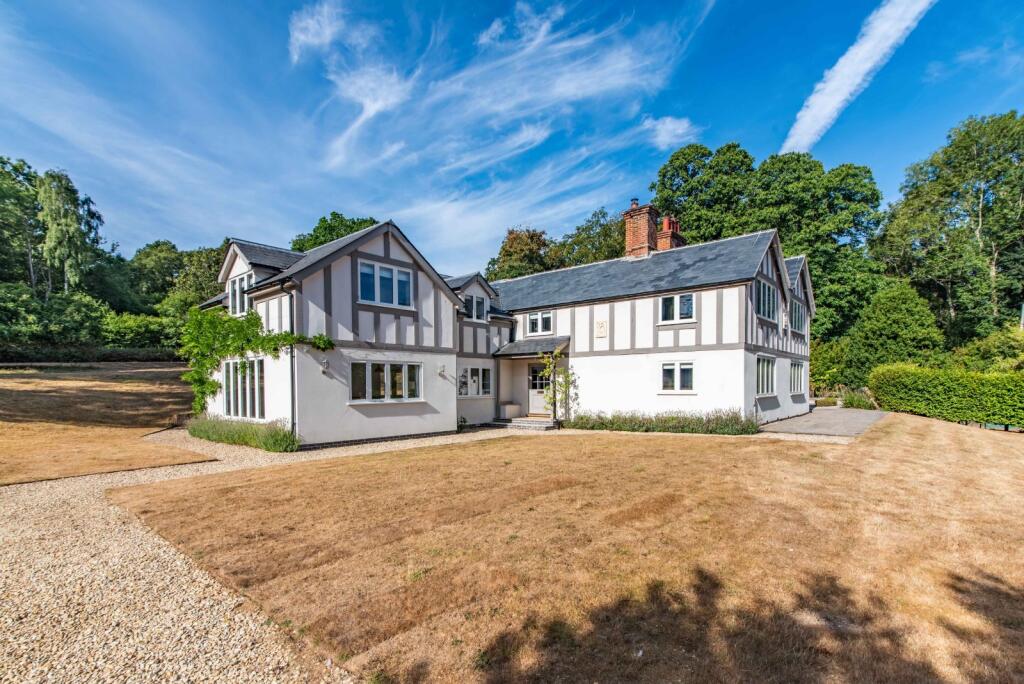 House in Kintbury, West Berkshire - View 2