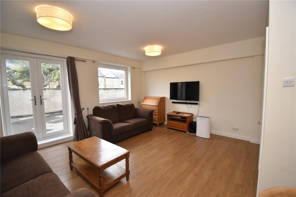 Main image of property: Viceroy Close, East End Road, N2