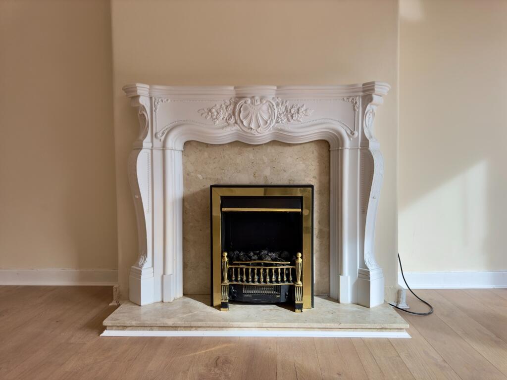 Apartment in Glasgow - More