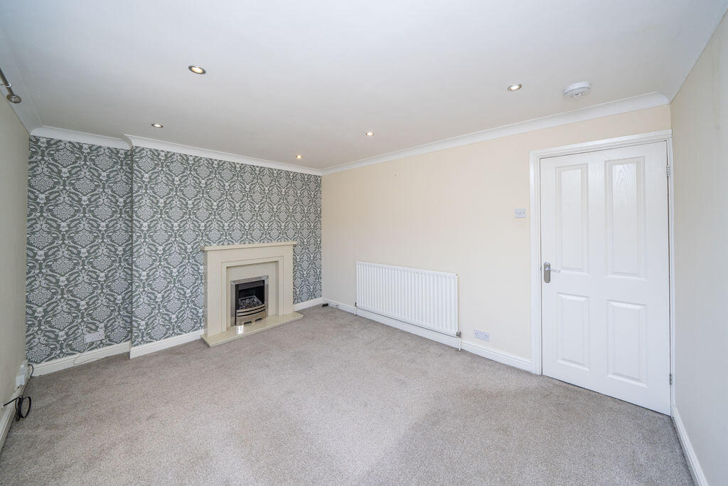 House in Dudley - View 3
