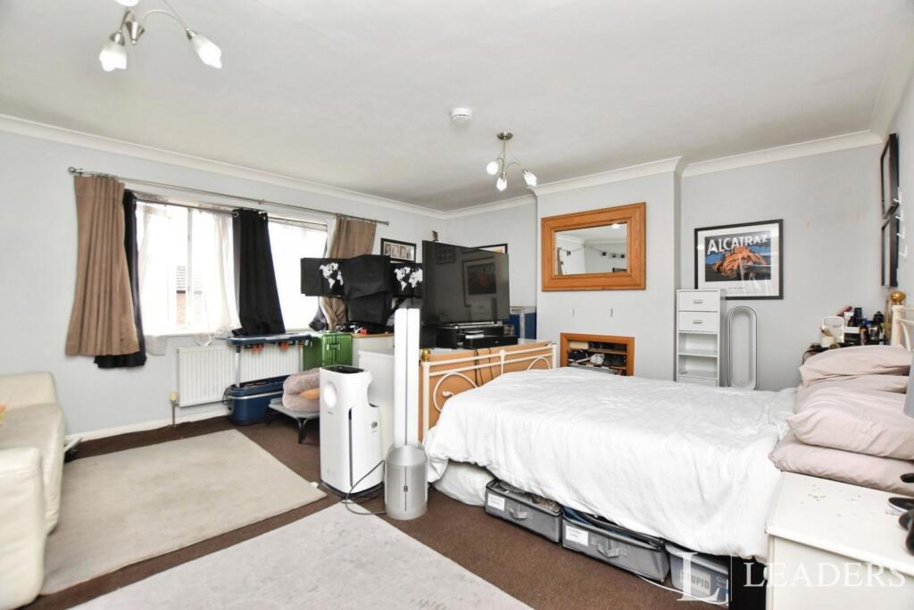 Main image of property: Snowley Parade, Bishop's Stortford, Hertfordshire, CM23