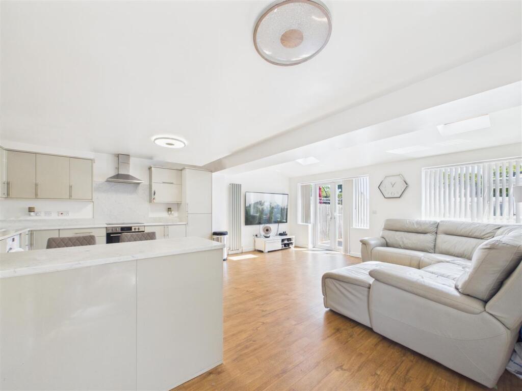 House in Coventry, Walsgrave - View 2