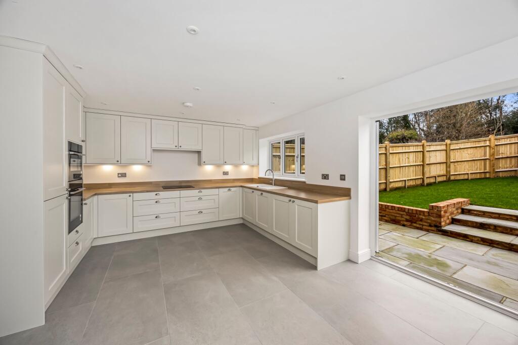 Osborne Road, Crowborough, TN6 image 2