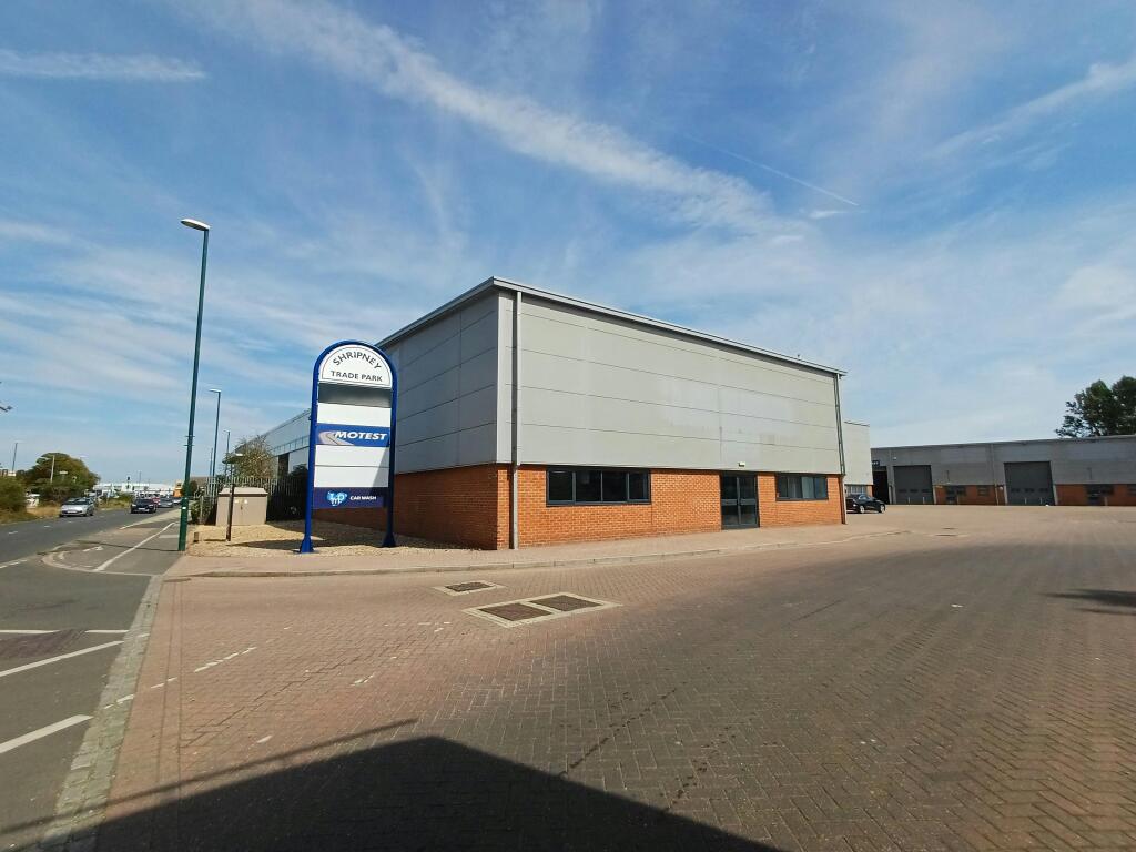 External 1.jpg
