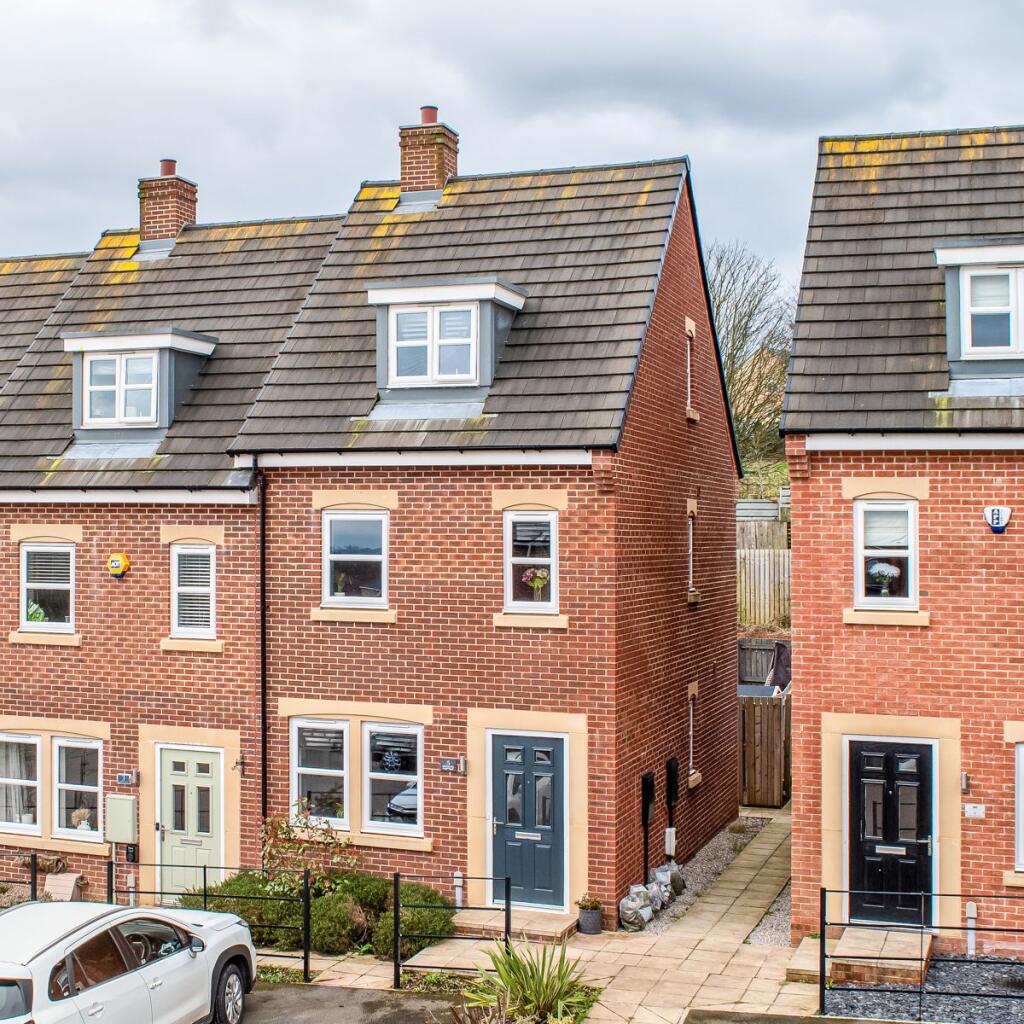 Main image of property: Midwinter Row, Drighlington