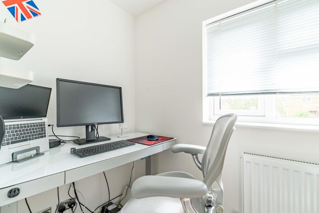 Additional image 10 of Chalkdell Fields, St. Albans, Hertfordshire, AL4