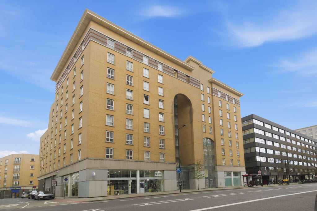 Main image of property: Commercial Road, E1