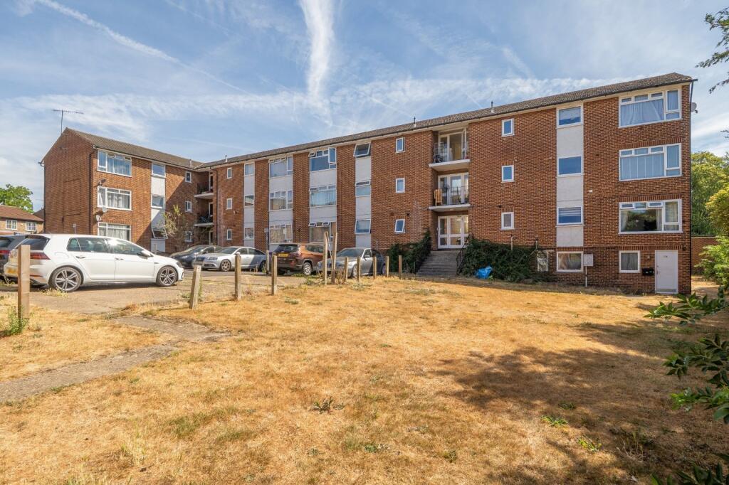Main image of property: Sandringham Court, Nr Burnham, Slough, Berkshire, SL1