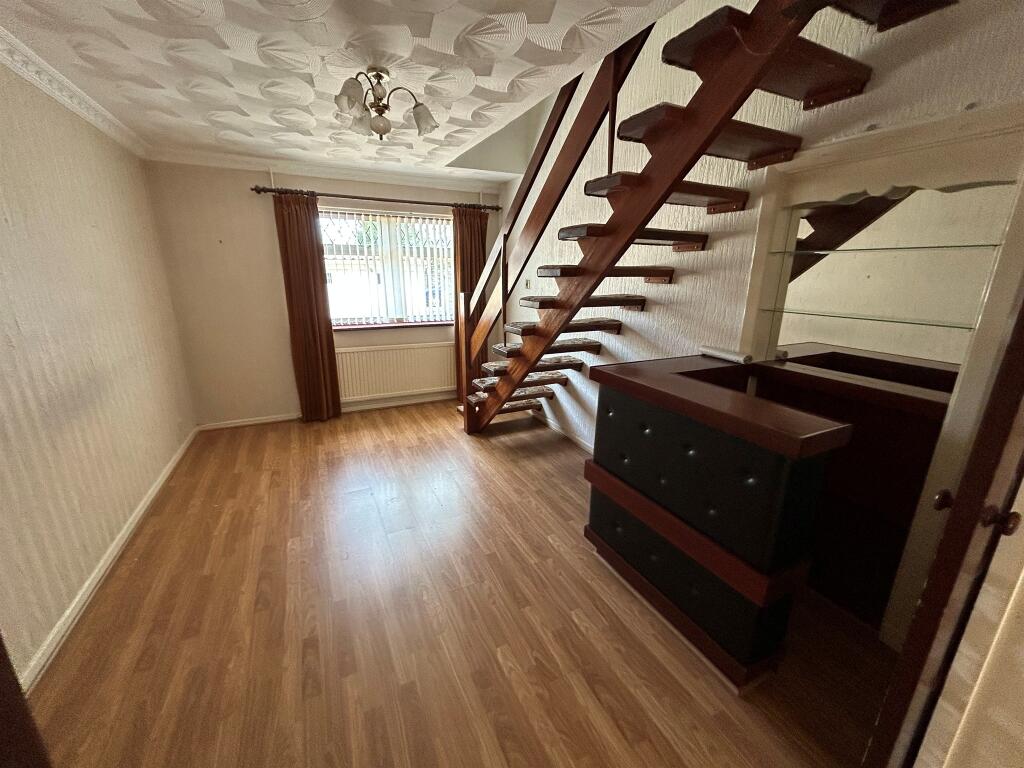 House in Baglan, Neath Port Talbot - View 2