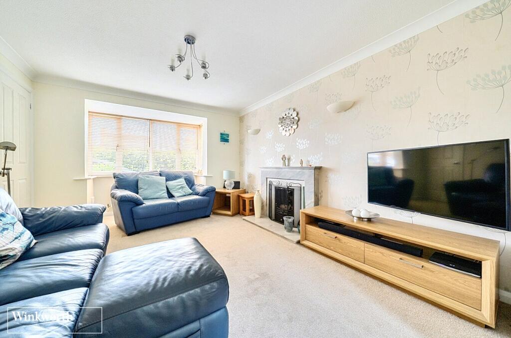 Holmes Close, Basingstoke, Hampshire, RG22 - View 5