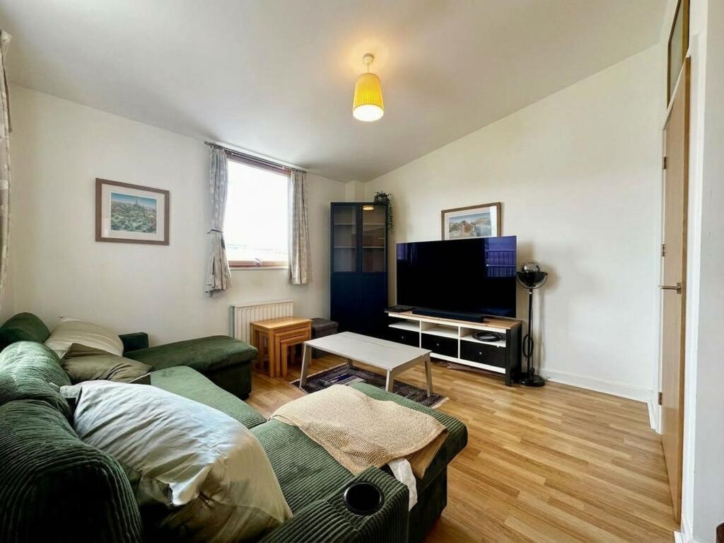 Harbourside, The Crescent, BS1 5JQ photo 5