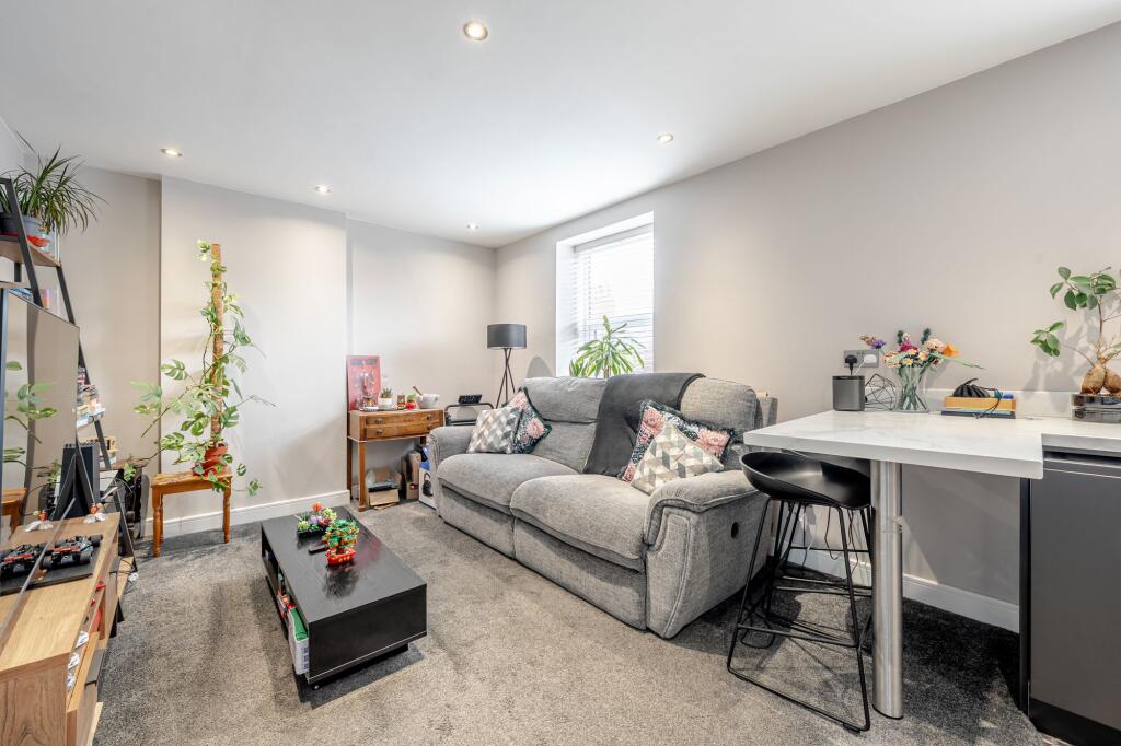 Apartment in Harrogate - View 4