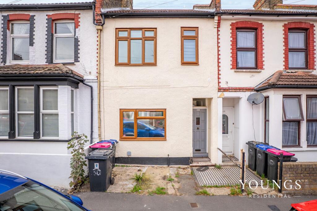 Main image of property: Tintern Avenue, Westcliff-On-Sea, SS0