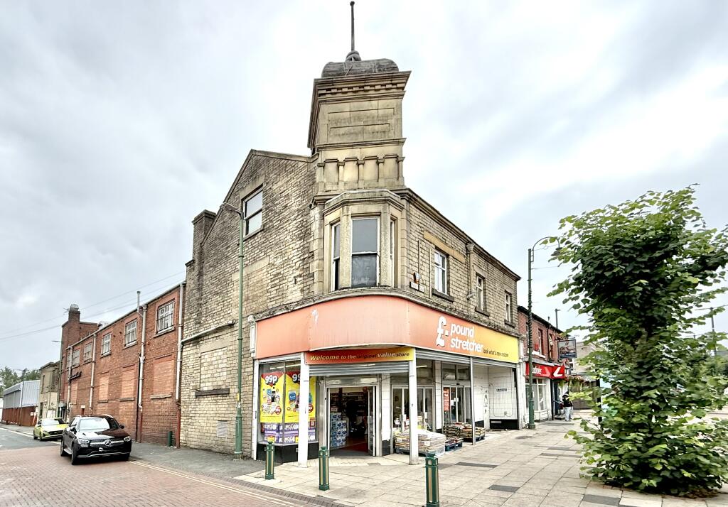 Main image of property: 13/15 Market Street, Hyde, Greater Manchester SK14 2LZ