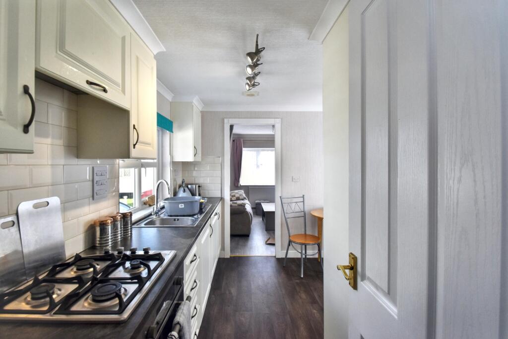 House in East Lindsey, Ingoldmells - View 5