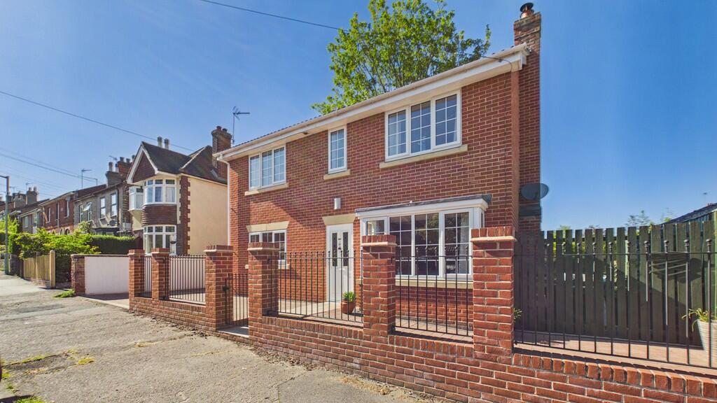 Main image of property: Avenue Approach, Bury St Edmunds