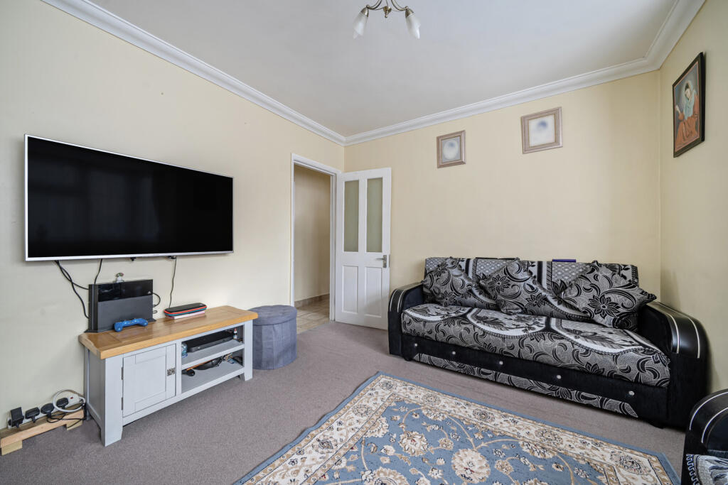 Main image of property: Peter Street, Gravesend, Kent