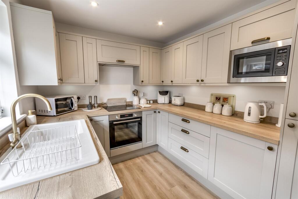 House in Sheffield - View 4
