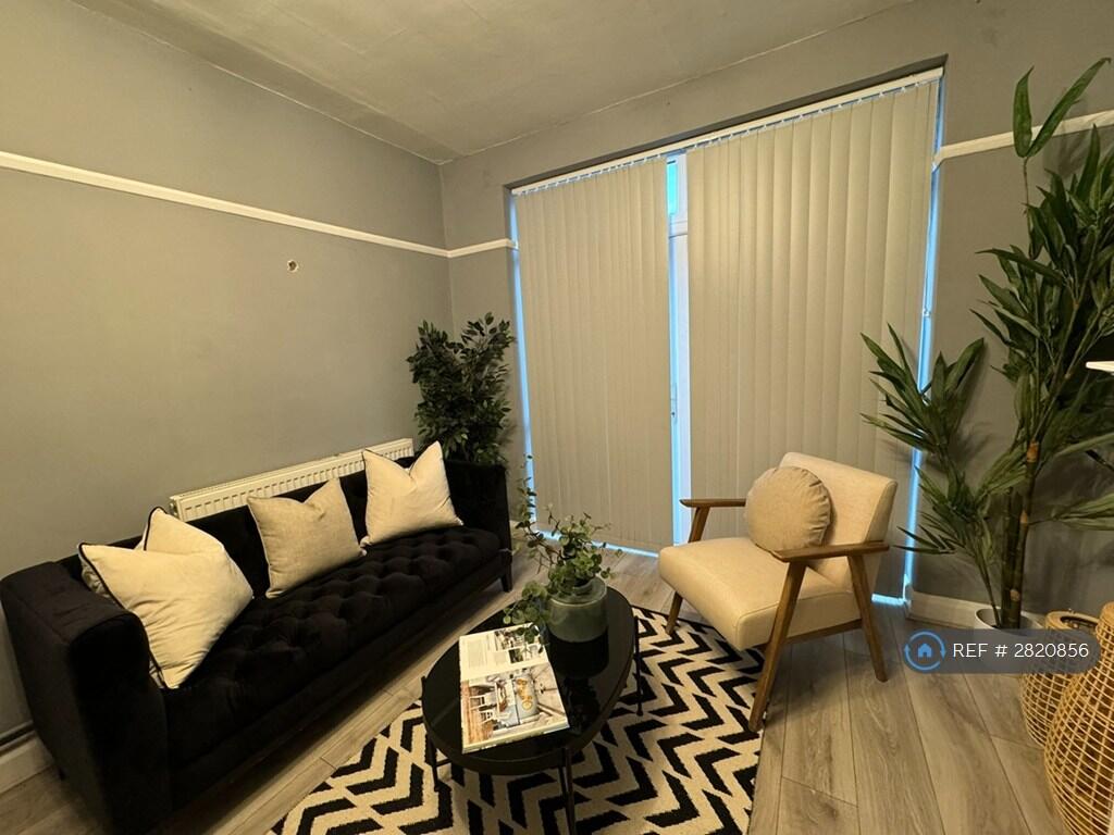 Main image of property: Sutherland Road, London, E17