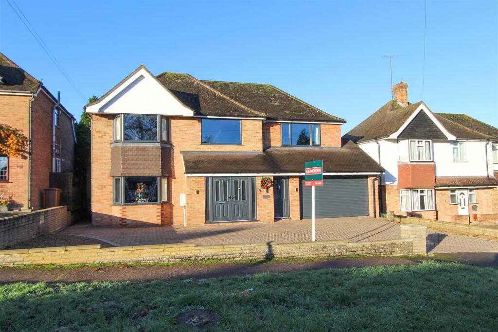 Main image of property: Chipstead Way, Banstead