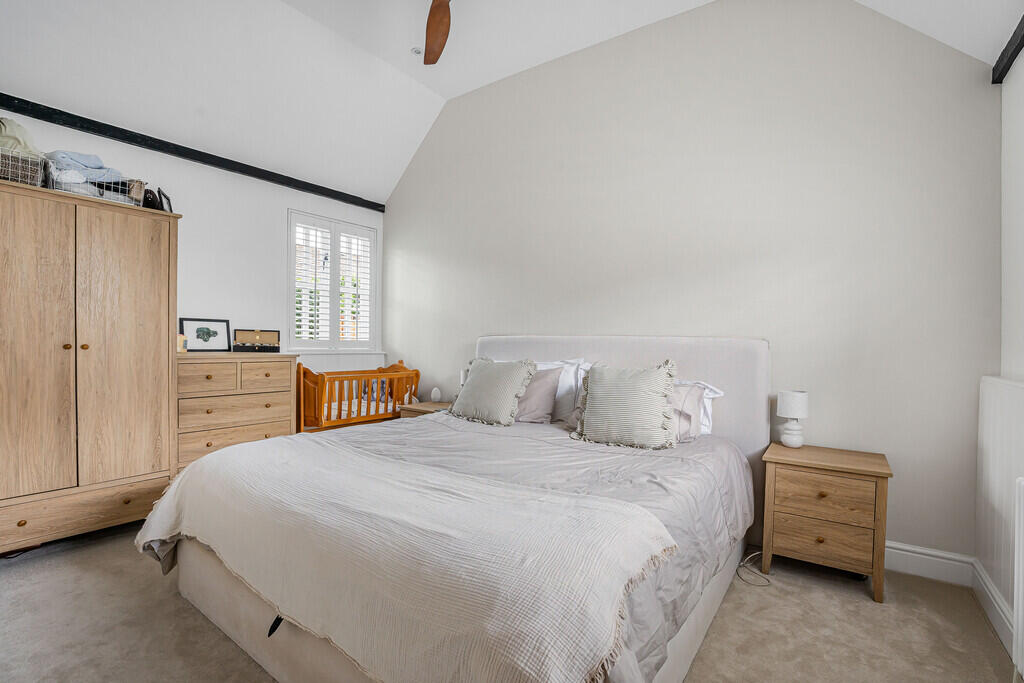 House in Stevenage - View 4
