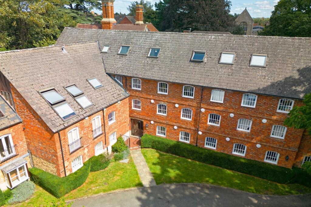 Main image of property: St. Helens Wharf, Abingdon, OX14