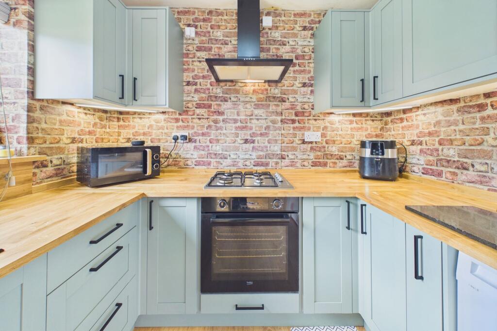 House in Chester, Broughton and Bretton - View 4