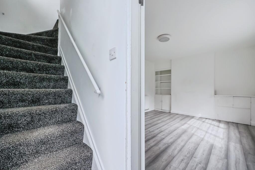 House in Nottingham, Aspley - View 6