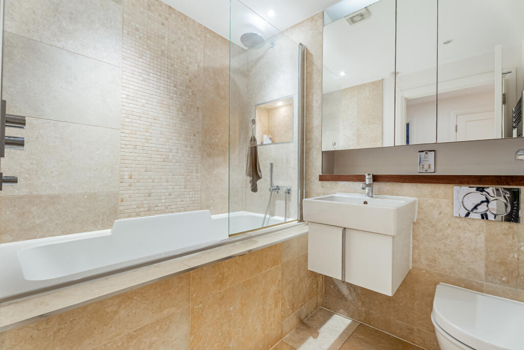 Additional image 11 of Thompsons Close, Harpenden, Hertfordshire, AL5