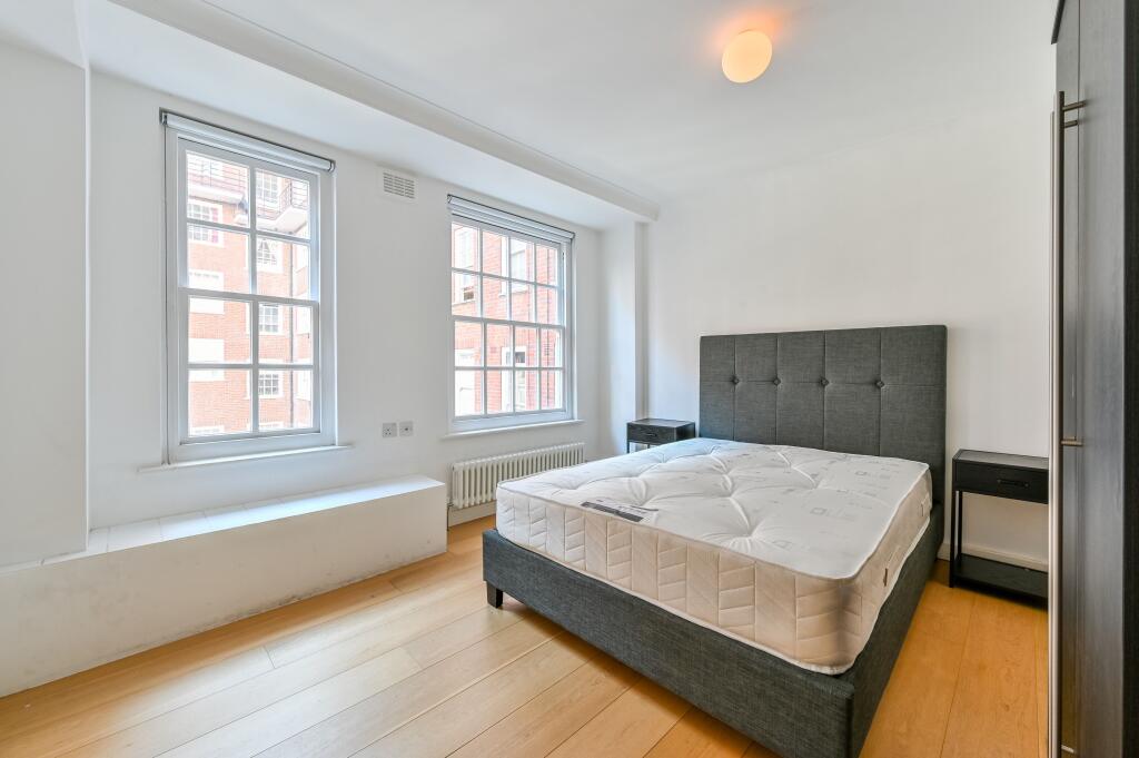 Apartment in London - More