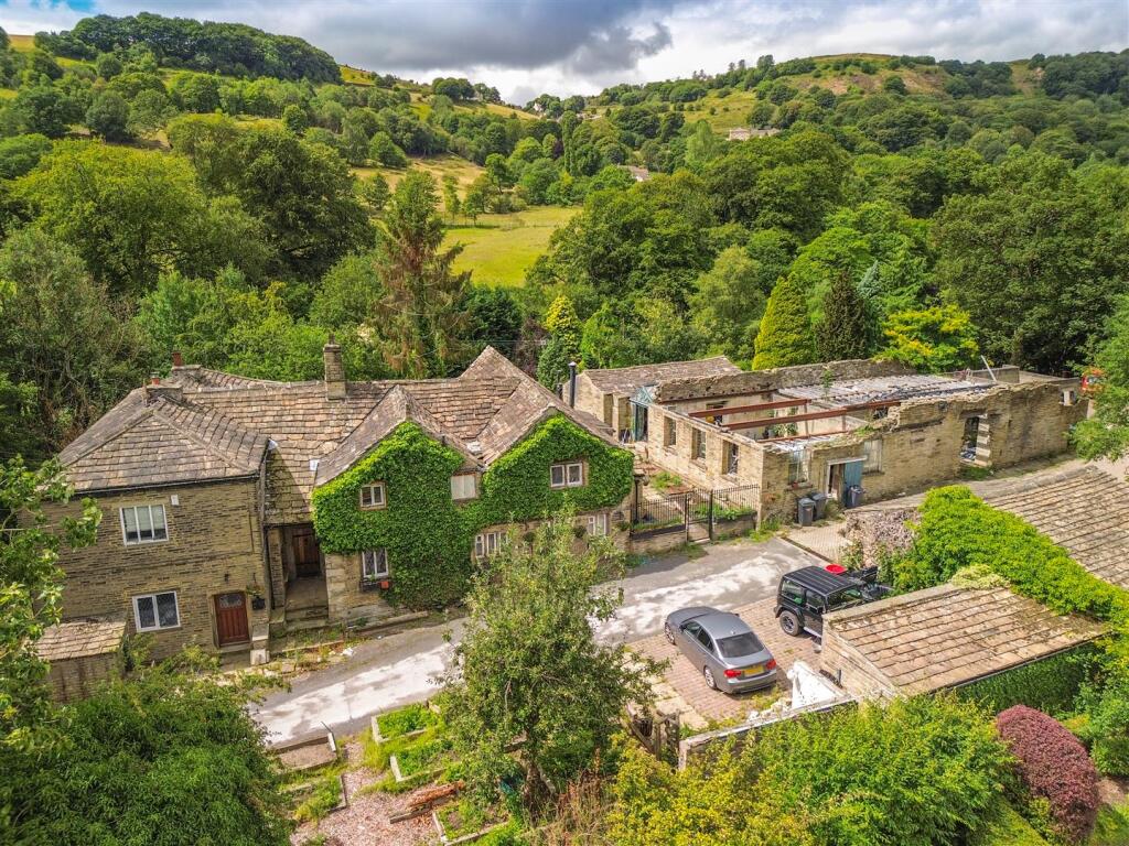 5-bed detached on Selby House, Dam Head, Shibden, Halifax, £1,800,000