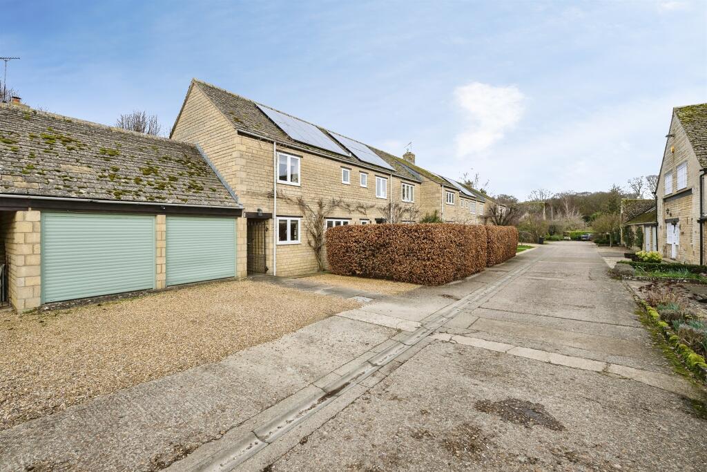 Main image of property: Manor Farm, Apethorpe, Peterborough