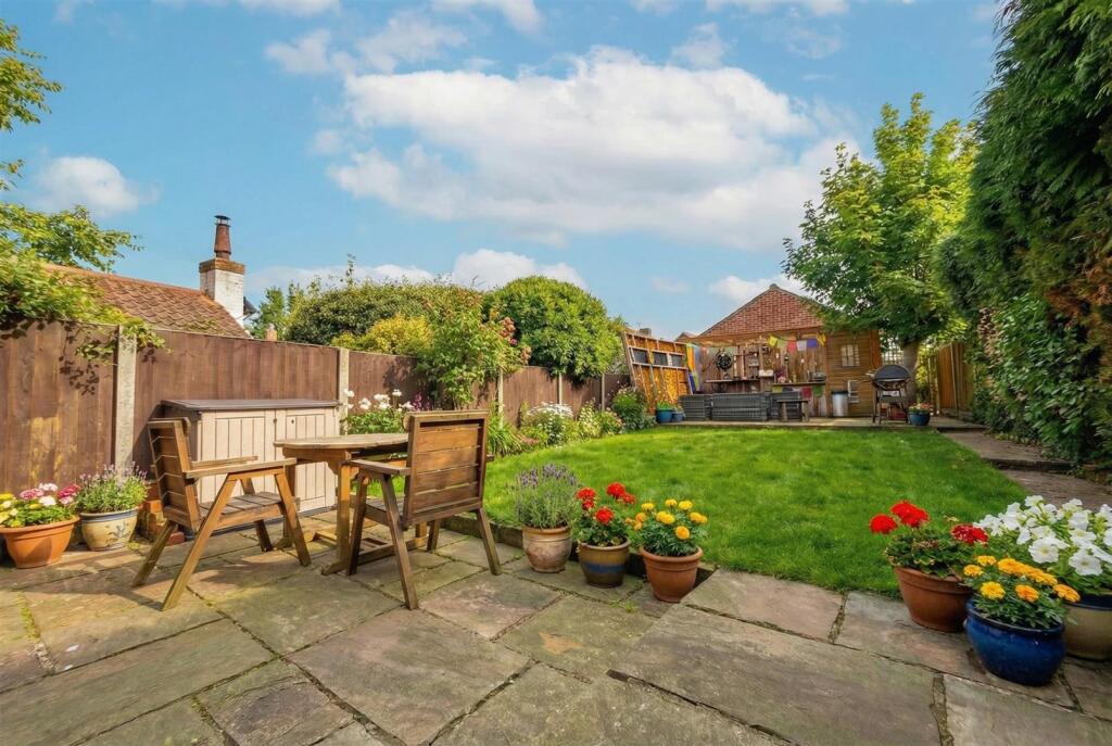 Rose Cottages, Chapel Street, Beckingham - View 2