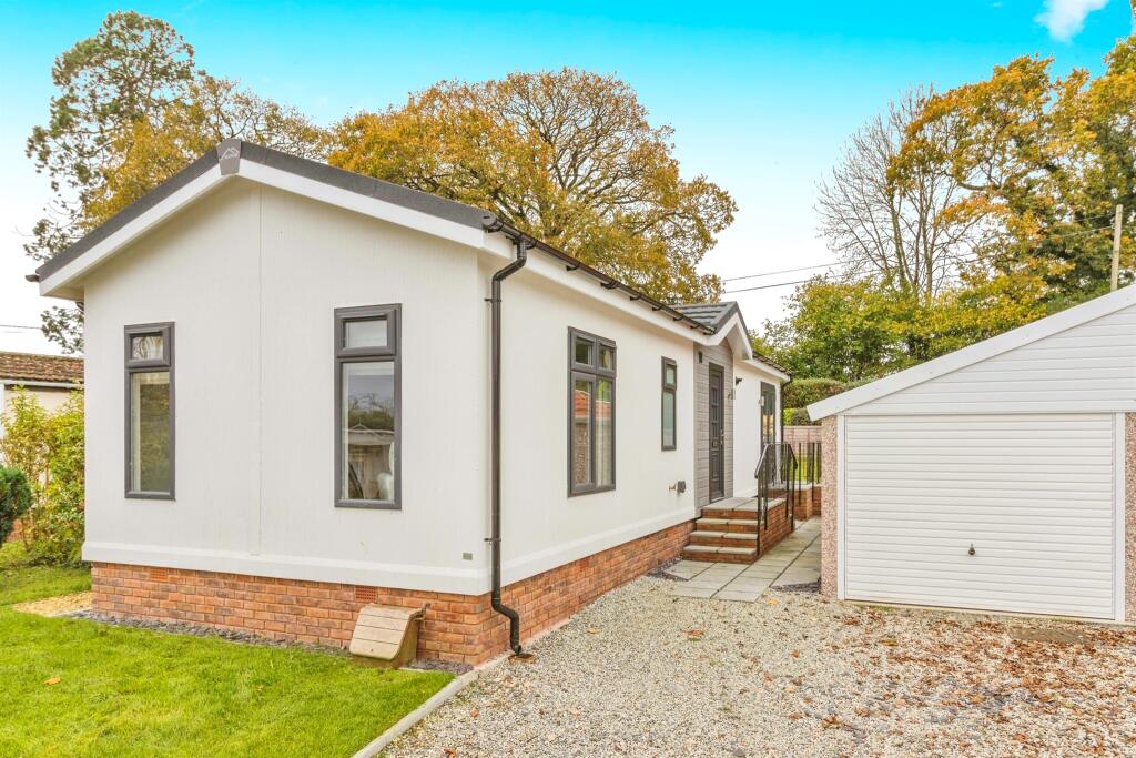 Main image of property: New Park, Bovey Tracey, Newton Abbot