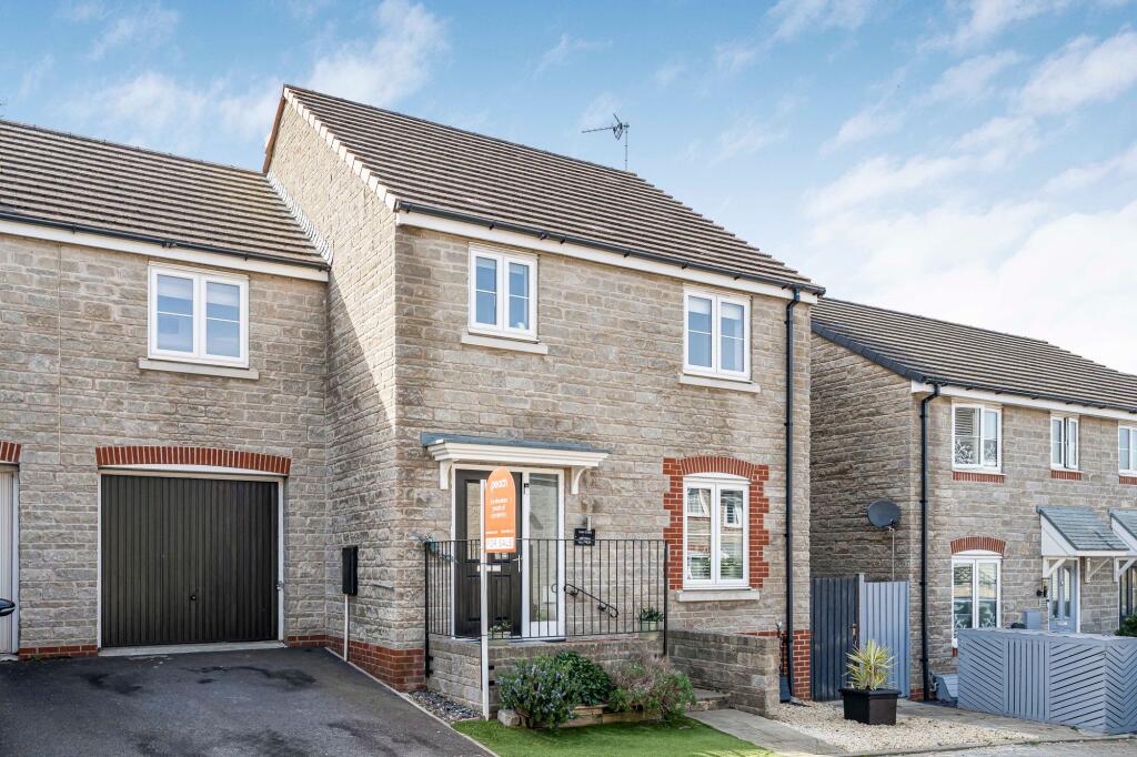 Main image of property: Mill View, Purton, SN5