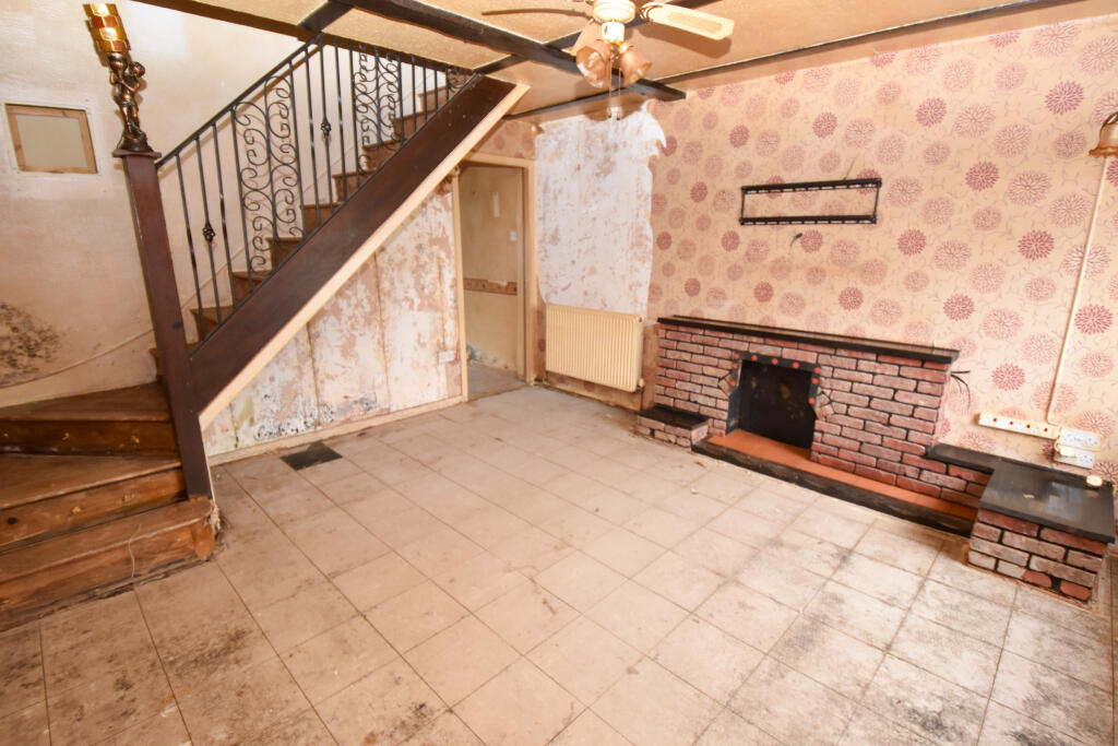 Rossett Drive, Davyhulme, M41 photo 3
