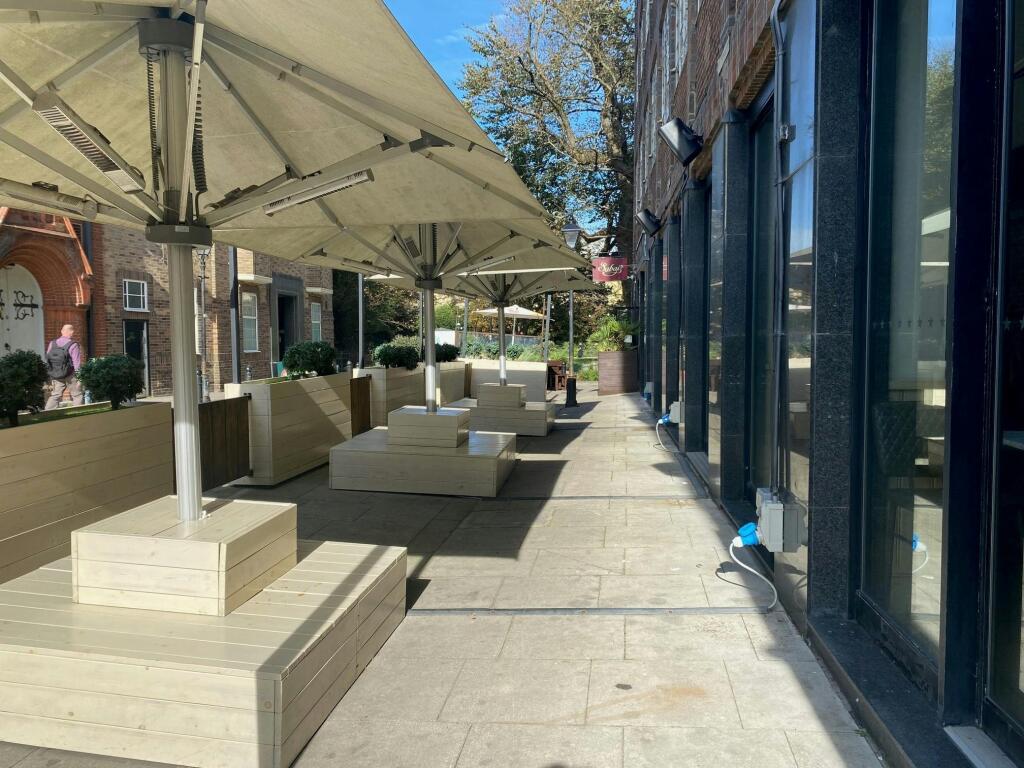 North Road 165 Brighton 8.jpg