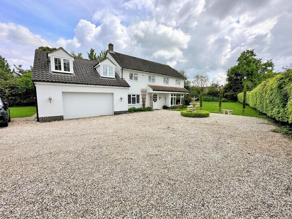 Main image of property: Grove Field, Braintree