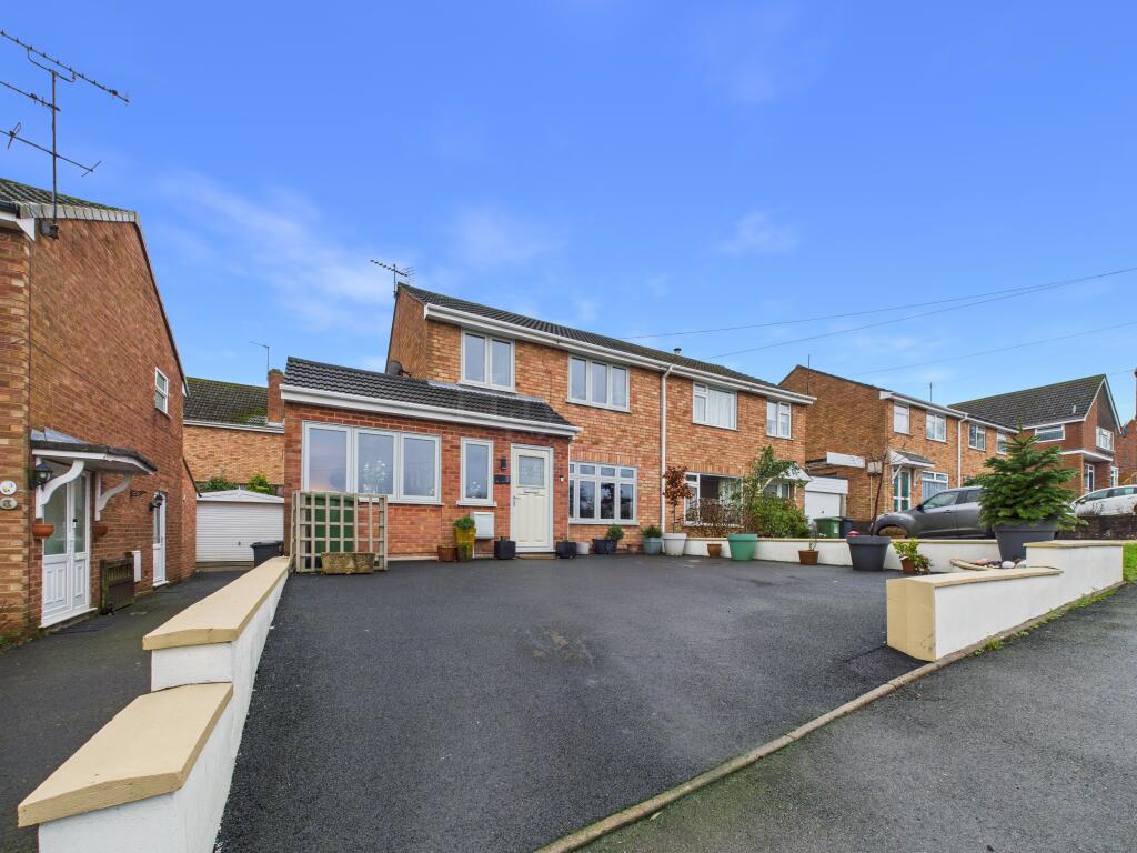 Main image of property: Hawthorn Crescent, Bewdley, DY12 2JE