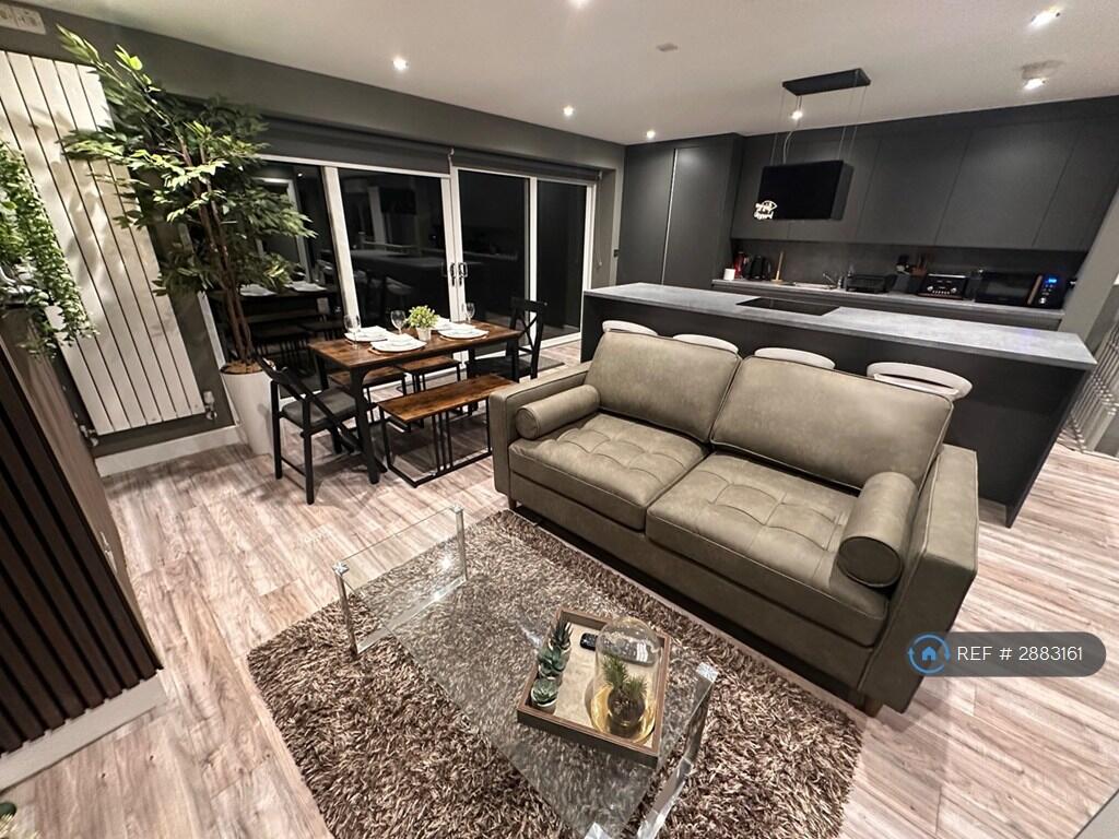Main image of property: Runnelfield, Harrow, HA1