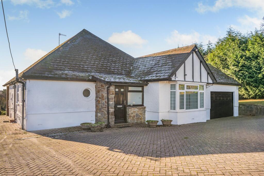 4-bed house on Sluvad Road, New Inn, Pontypool, £500,000
