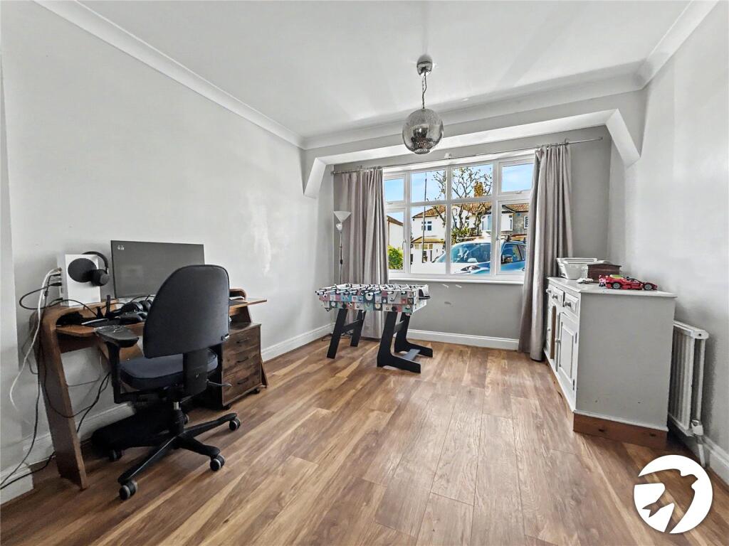 House in London - View 6