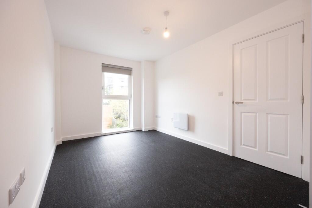 Apartment in Manchester - More