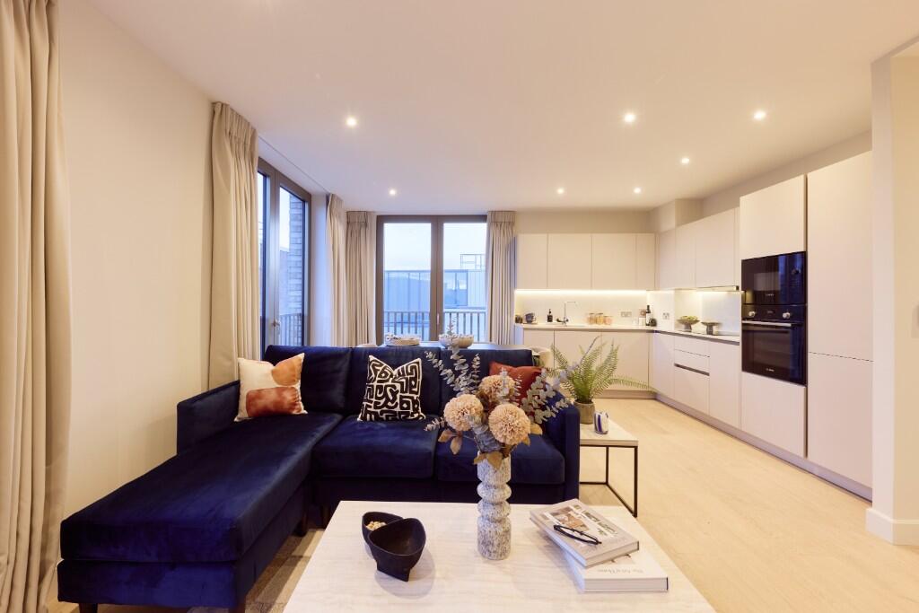 Main image of property: Union Walk, Edinburgh, EH3