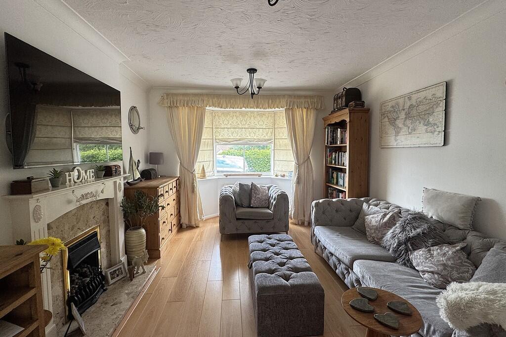 Anemone Close, Melton Mowbray photo 3