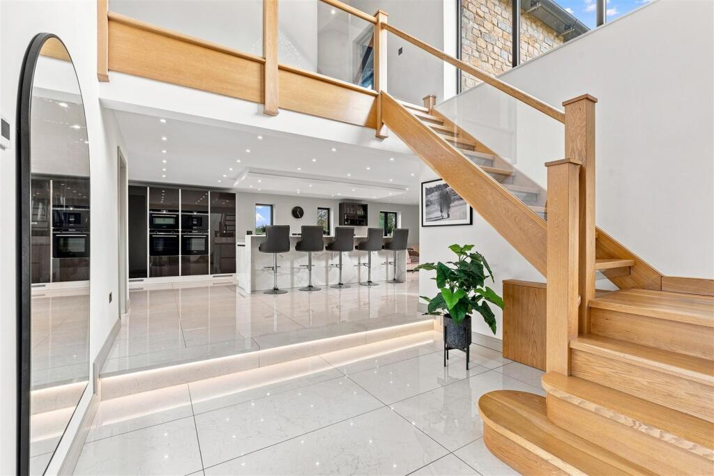 House in Birmingham - View 5
