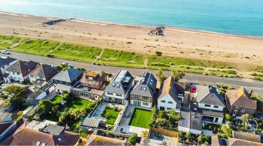 Main image of property: Kings Walk, Shoreham, West Sussex, BN43