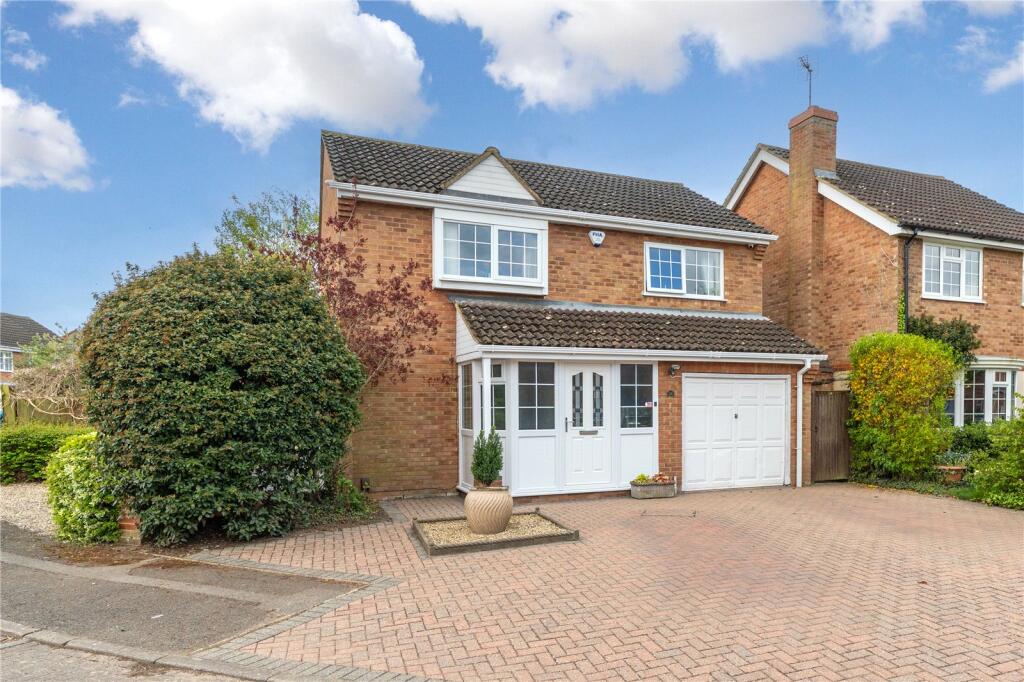 Main image of property: Eliot Close, Newport Pagnell, Buckinghamshire, MK16