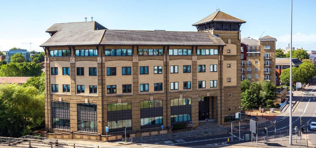 Main image of property: The Anchorage, 34 Bridge Street, Reading, South East, RG1